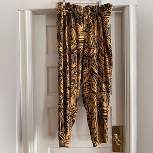 Palm print paperbag pants